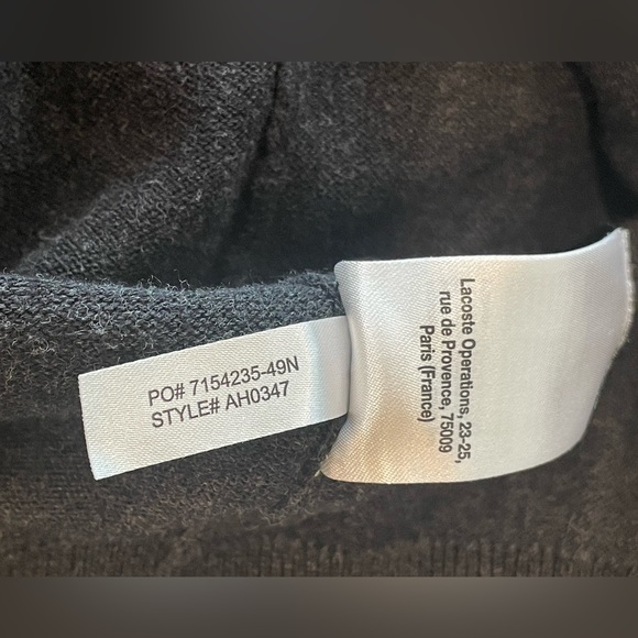 Lacoste Classic Cotton V-Neck Sweater, charcoal grey, szL, EUC - Picture 10 of 10